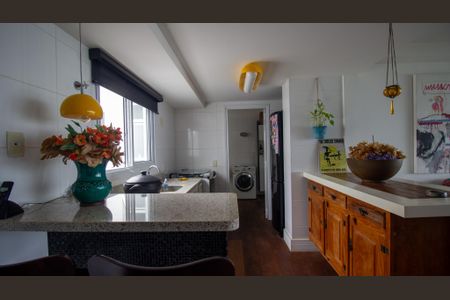 Apartamento à venda com 262m², 2 quartos e 2 vagasCozinha e Área de Serviço