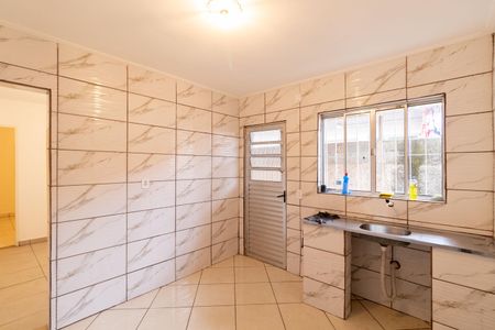 Casa à venda com 66m², 2 quartos e 2 vagas Casa à venda com 66m², 2 quartos e 2 vagasCozinha