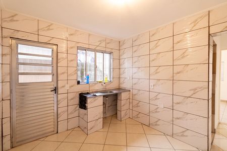 Casa à venda com 66m², 2 quartos e 2 vagas Casa à venda com 66m², 2 quartos e 2 vagasCozinha