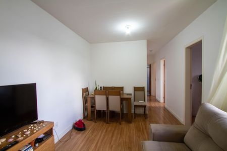 Apartamento para alugar com 60m², 3 quartos e 1 vaga Apartamento para alugar com 60m², 3 quartos e 1 vagaSala