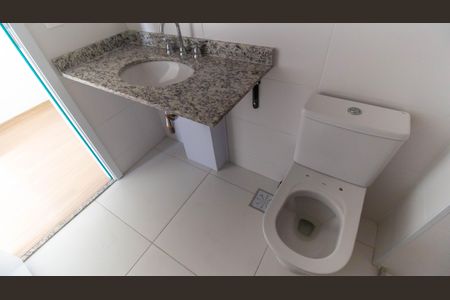 Apartamento à venda com 77m², 2 quartos e 2 vagasBanheiro/Suíte