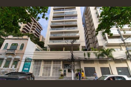 Apartamento à venda com 77m², 2 quartos e 2 vagasFachada