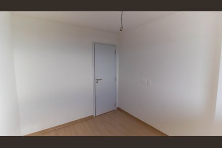 Apartamento à venda com 77m², 2 quartos e 2 vagasQuanto 1