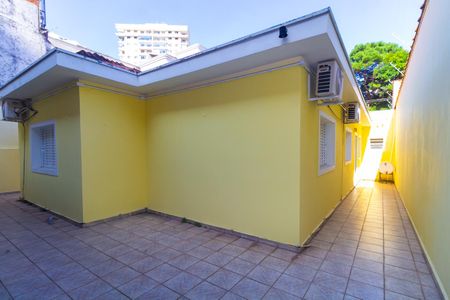 Casa à venda com 140m², 3 quartos e 3 vagasCorredores Externos