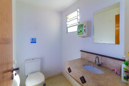 Casa à venda com 140m², 3 quartos e 3 vagasLavabo