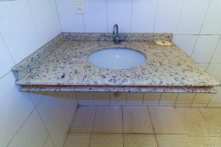 Casa à venda com 140m², 3 quartos e 3 vagasBanheiro 1