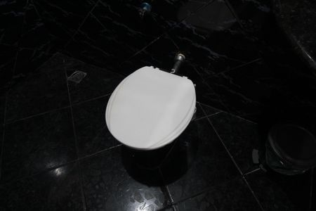 Casa à venda com 95m², 3 quartos e 3 vagasBanheiro da Suite