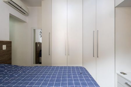Apartamento à venda com 70m², 2 quartos e 1 vaga Apartamento à venda com 70m², 2 quartos e 1 vagaQuarto Suite