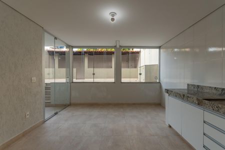 Casa para alugar com 210m², 4 quartos e 3 vagasCozinha