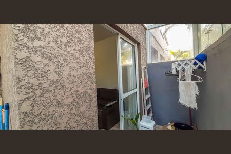 Apartamento para alugar com 72m², 2 quartos e 1 vagaVaranda 