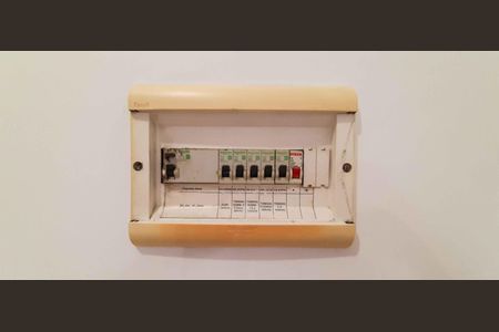 Apartamento para alugar com 72m², 2 quartos e 1 vagaQuadro de Luz