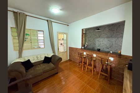 Casa à venda com 280m², 3 quartos e 6 vagas Casa à venda com 280m², 3 quartos e 6 vagasCopa