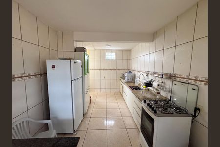 Casa à venda com 280m², 3 quartos e 6 vagas