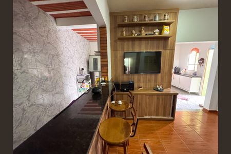 Casa à venda com 280m², 3 quartos e 6 vagas Casa à venda com 280m², 3 quartos e 6 vagasCopa