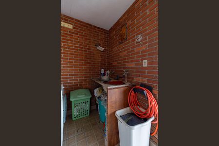 Casa à venda com 261m², 3 quartos e 2 vagasÁrea de Serviço