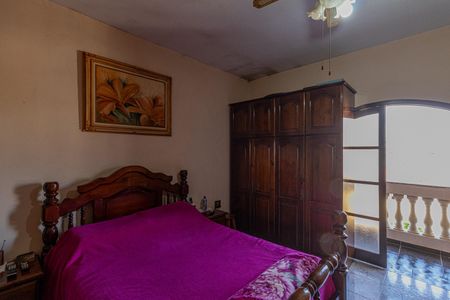 Casa à venda com 261m², 3 quartos e 2 vagasSuíte