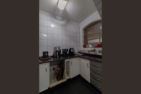 Casa à venda com 261m², 3 quartos e 2 vagasCozinha 