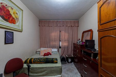 Casa à venda com 261m², 3 quartos e 2 vagasQuarto 2