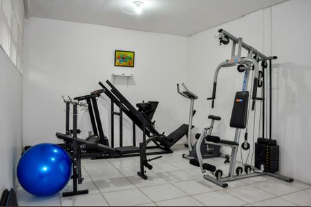 Apartamento à venda com 77m², 2 quartos e 1 vagaÁrea comum