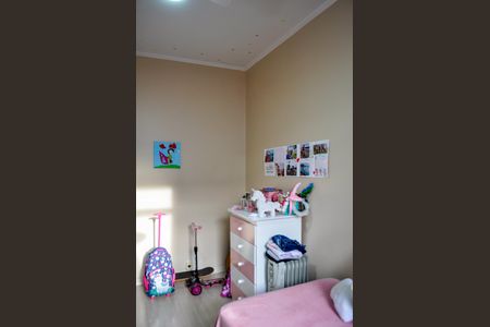 Apartamento à venda com 77m², 2 quartos e 1 vagaQuarto 2