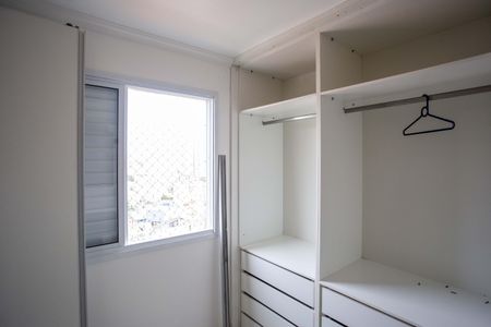 Apartamento à venda com 43m², 2 quartos e 1 vagaQuarto 2