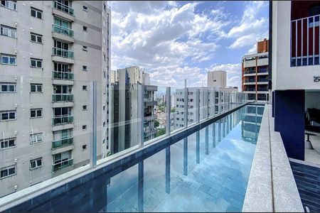 Studio para alugar com 31m², 1 quarto e sem vaga Studio para alugar com 31m², 1 quarto e sem vagaÁrea comum - Piscina
