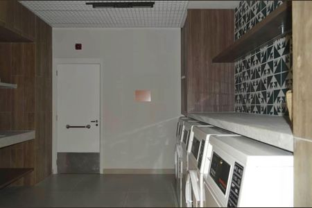 Studio para alugar com 31m², 1 quarto e sem vaga Studio para alugar com 31m², 1 quarto e sem vagaÁrea comum - Lavanderia