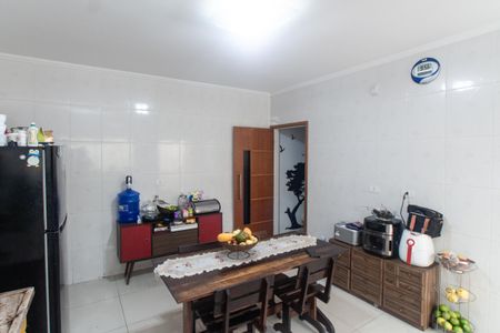 Casa à venda com 152m², 3 quartos e 2 vagasCozinha