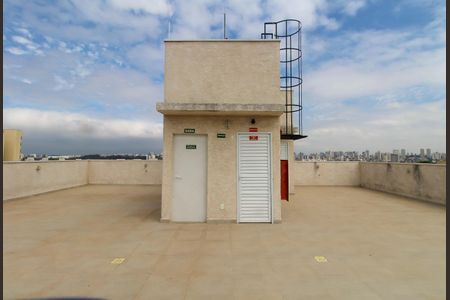 Apartamento para alugar com 41m², 2 quartos e sem vagaÁrea comum