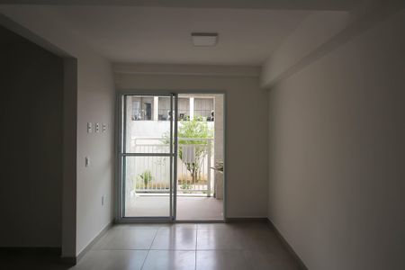 Sala/Cozinha de apartamento para alugar com 2 quartos, 41m² em Vila Zelina, São Paulo