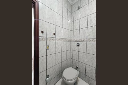 Casa para alugar com 212m², 3 quartos e 2 vagasBanheiro 2