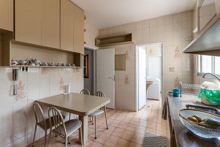 Apartamento à venda com 127m², 3 quartos e 2 vagasCozinha