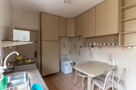 Apartamento à venda com 127m², 3 quartos e 2 vagasCozinha