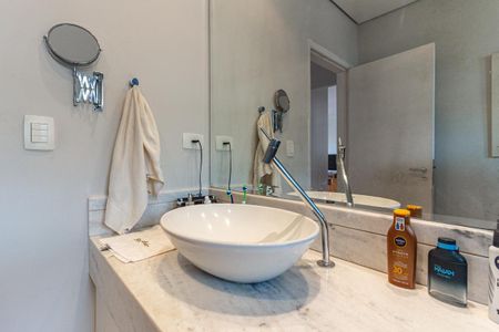 Apartamento à venda com 127m², 3 quartos e 2 vagasBanheiro