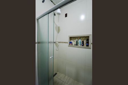 Casa à venda com 286m², 4 quartos e 2 vagasBanheiro Social 2