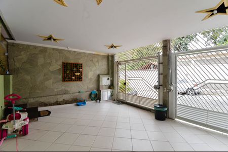 Casa à venda com 286m², 4 quartos e 2 vagasGaragem