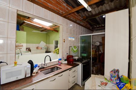 Casa à venda com 286m², 4 quartos e 2 vagasCozinha do Salão de Festa