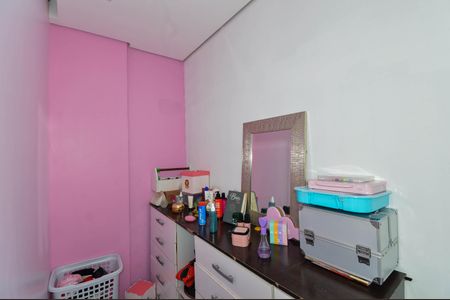 Casa à venda com 286m², 4 quartos e 2 vagasCloset do Quarto 1