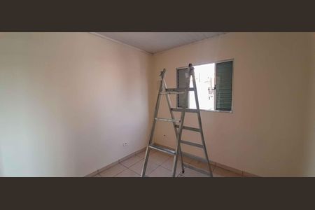 Casa para alugar com 90m², 2 quartos e 2 vagasQuarto