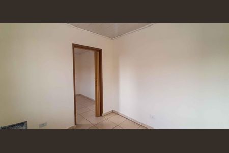 Casa para alugar com 90m², 2 quartos e 2 vagasCozinha