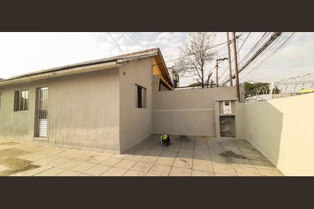 Casa para alugar com 90m², 2 quartos e 2 vagasQuintal e Garagem