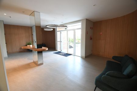 Apartamento à venda com 58m², 2 quartos e 2 vagasHall social