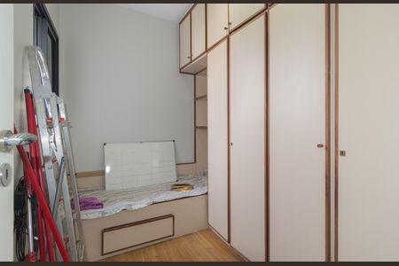 Apartamento à venda com 395m², 4 quartos e 4 vagasQuarto - Área de Serviço