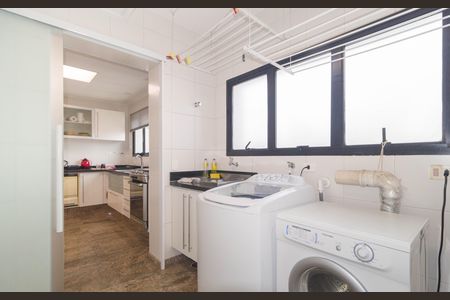 Apartamento à venda com 395m², 4 quartos e 4 vagasÁrea de Serviço