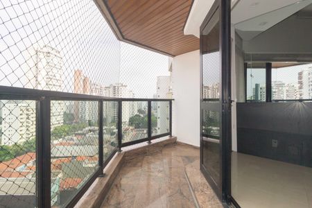 Apartamento à venda com 395m², 4 quartos e 4 vagasVaranda