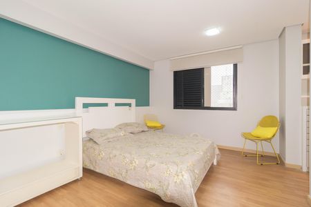 Apartamento à venda com 395m², 4 quartos e 4 vagasSuíte 3