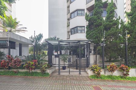 Apartamento à venda com 395m², 4 quartos e 4 vagasFachada