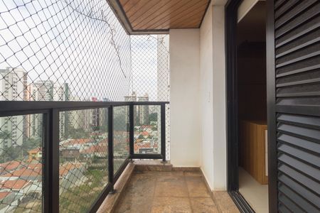 Apartamento à venda com 395m², 4 quartos e 4 vagasVaranda - Quarto