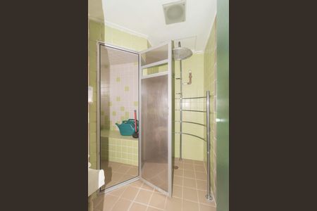 Apartamento à venda com 395m², 4 quartos e 4 vagasCobertura - Sauna Privativa