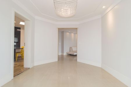Apartamento à venda com 395m², 4 quartos e 4 vagasSala de Jantar